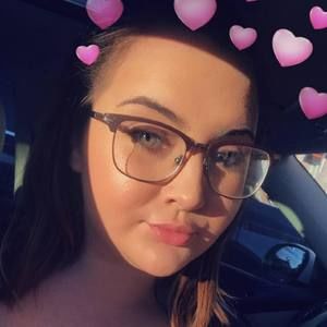 Meet your Posher, Kelli